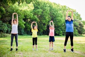 How to involve family members in daily physical activities